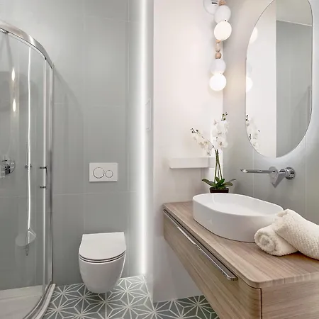 Апартаменти Premium *